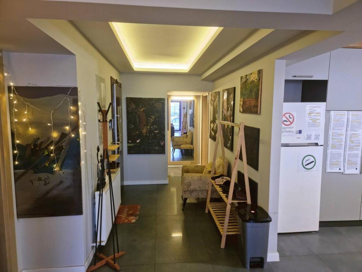 Elegant & Cozy Retreat Home, Center Gem By The Seaside, Steps From The Tram Daire İzmir