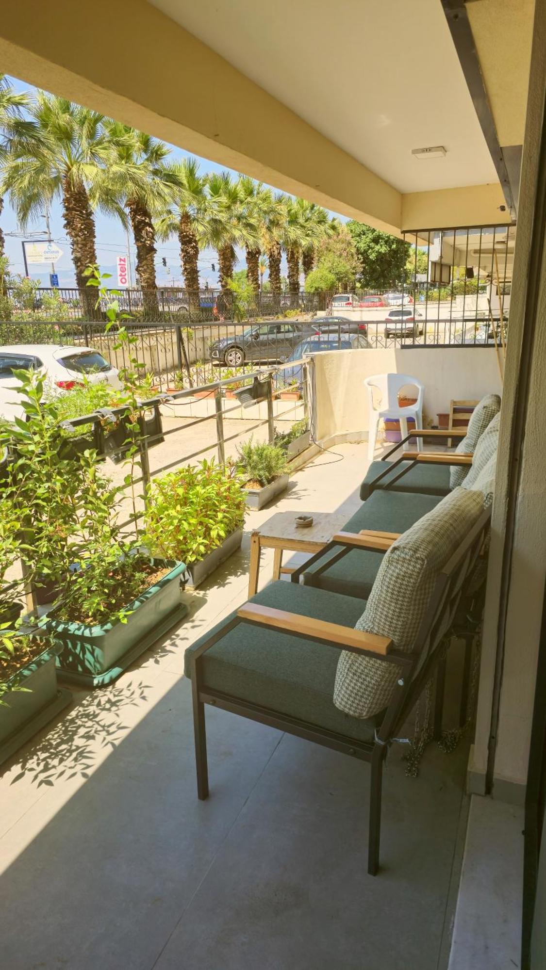 Apartment Elegant & Cozy Retreat Home, Center Gem By The Seaside, Steps From The Tram